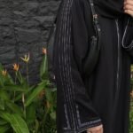 Thread line sleeves Abaya