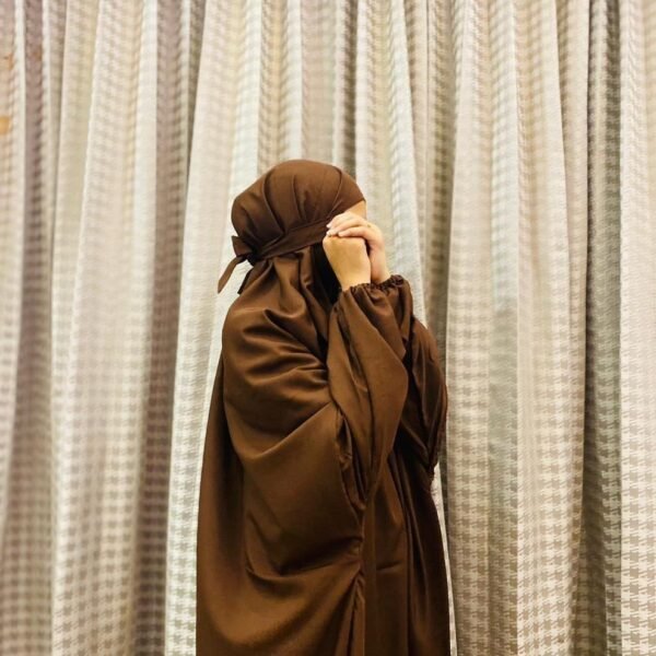Plane prayer dress